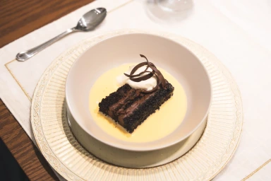 Sobremesa final servida em uma experiência gastronômica preparada por Patricya Santiago.